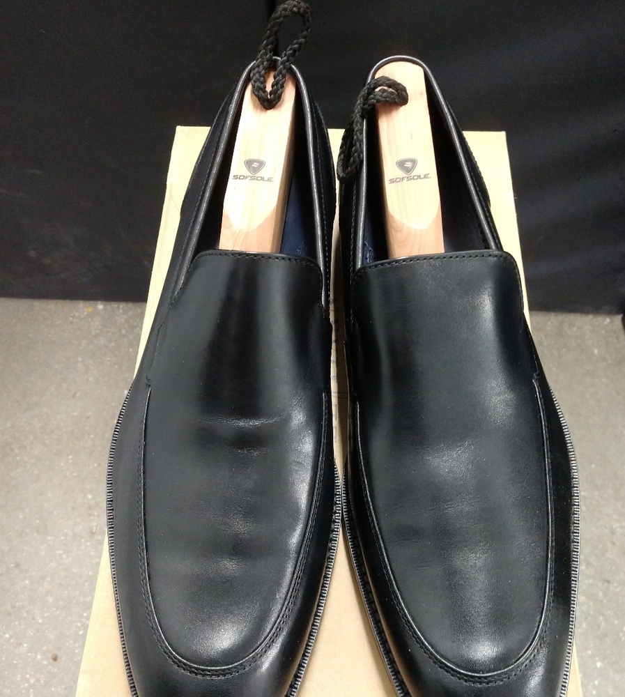 Black all leather loafers